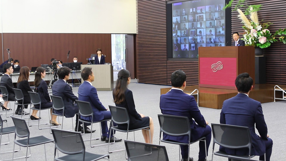 静岡銀行様が GoPro を活用したオンライン形式の内定通知書交付式を開催