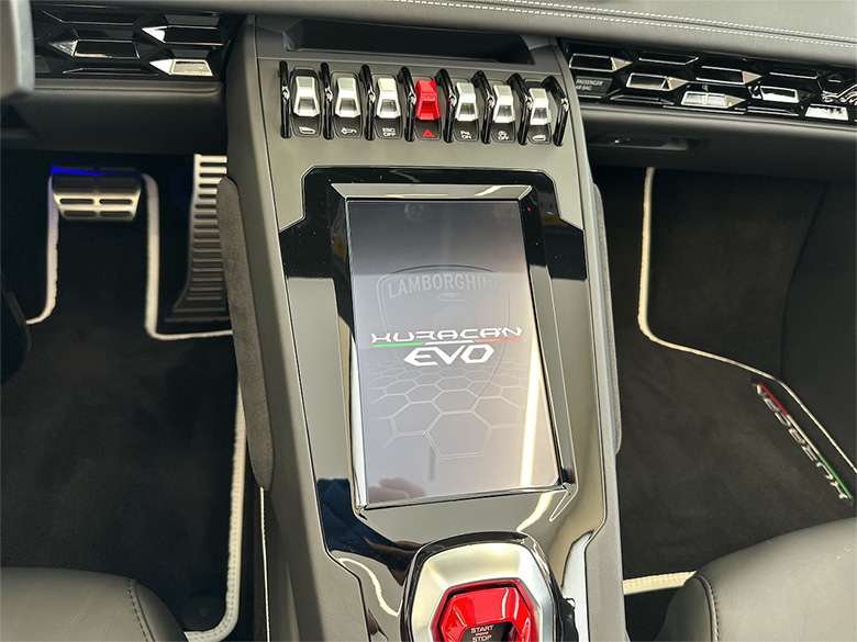 ランボルギーニ ウラカン EVO RWD スパイダー -   (7/32枚)