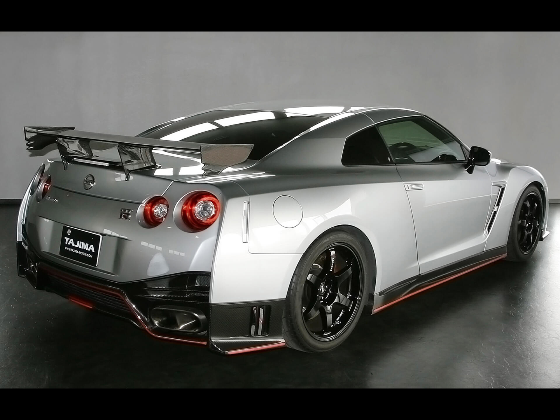 『日産 GT-R 3.8 NISMO』 タジマプレミアム中古車