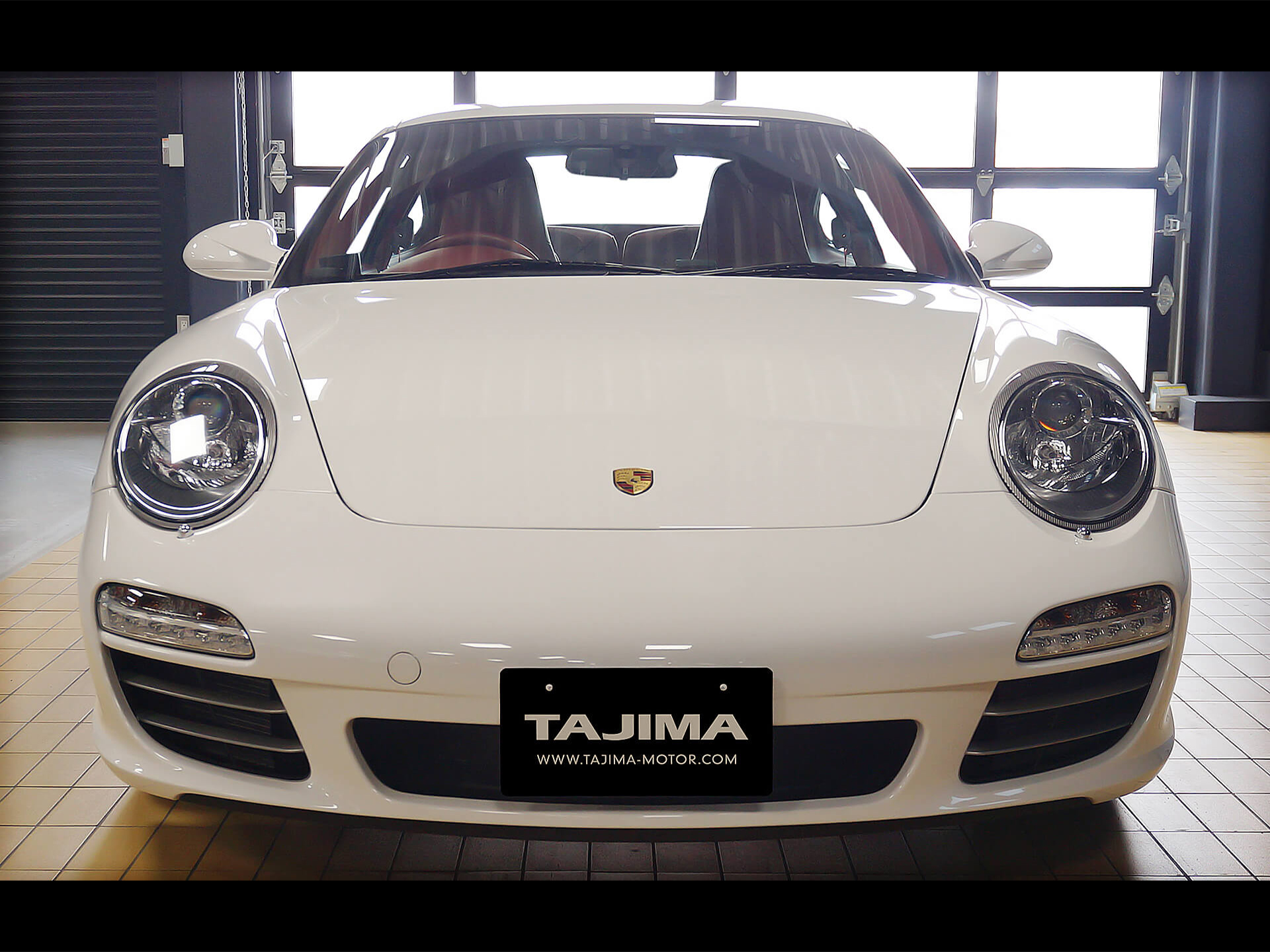 『ポルシェ 911 カレラ4 PDK（カレラレッド内装）』 タジマプレミアム中古車