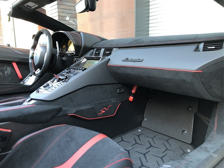 ランボルギーニ アヴェンタドール SV ロードスター グレー (10/19枚) 