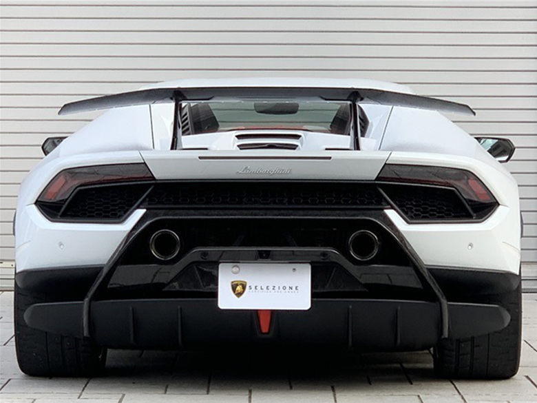 ランボルギーニ ウラカン ペルフォルマンテ - ホワイトメタリック (6/22枚)