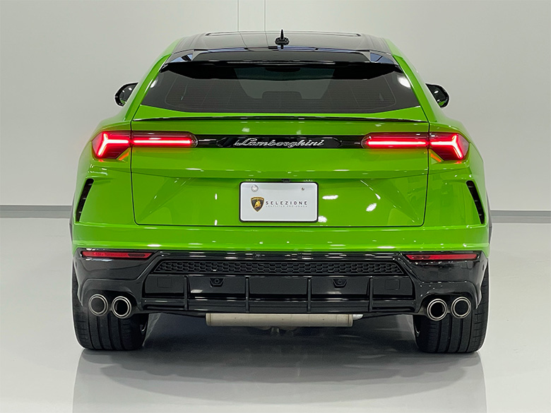 ランボルギーニ ウルス4.0 4WD(5/29枚)