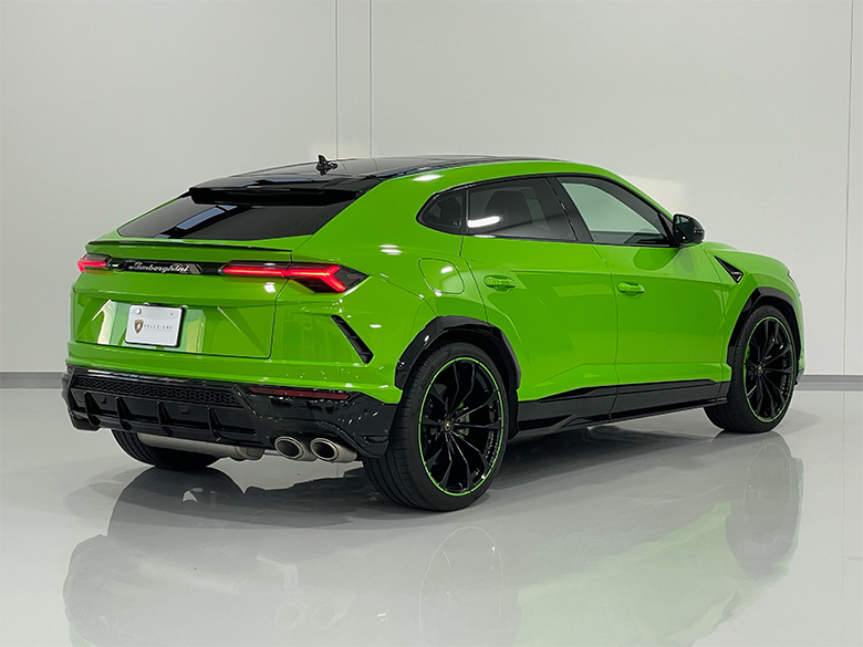 ランボルギーニ ウルス4.0 4WD(6/29枚)