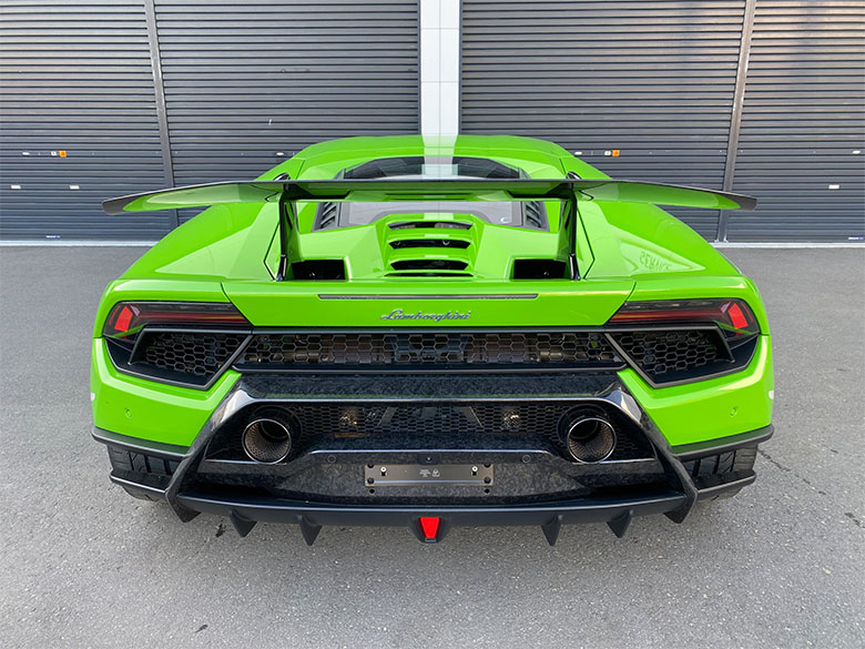 ランボルギーニ ウラカン ペルフォルマンテ - グリーン (5/15枚)