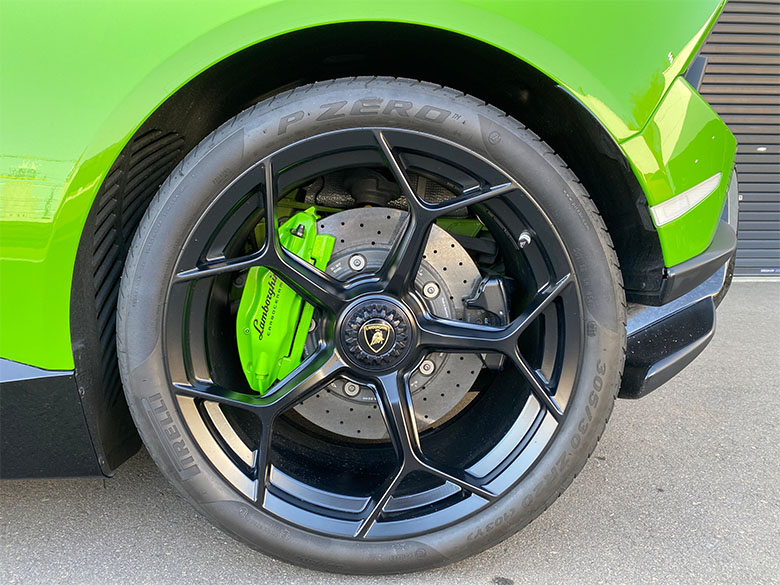 ランボルギーニ ウラカン ペルフォルマンテ - グリーン (7/15枚)