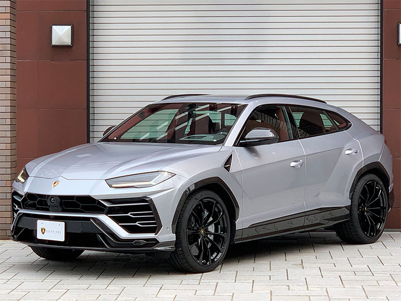 ランボルギーニ ウルス - シルバーメタリック (3/46枚)