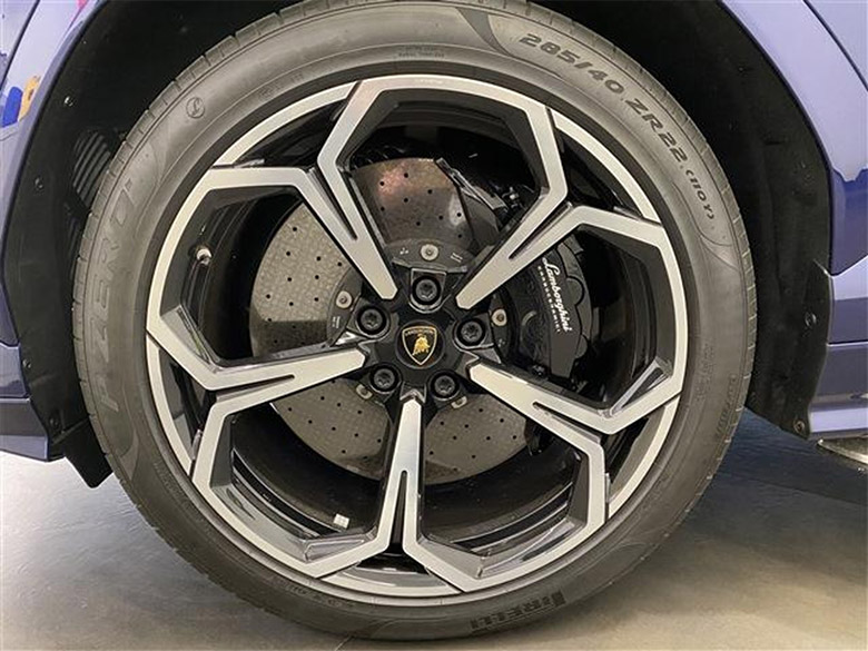 ランボルギーニ ウルス ブルー(5/14枚)