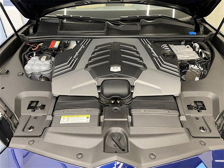 ランボルギーニ ウルス ブルー(14/14枚)