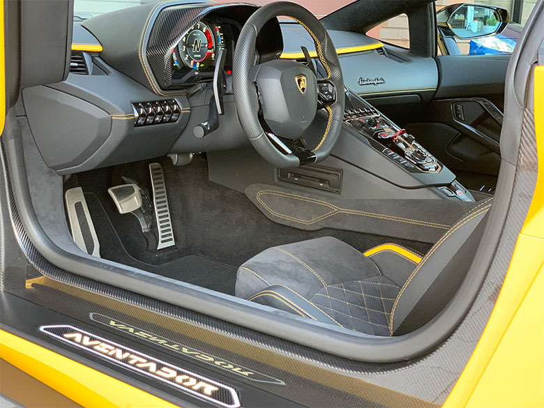 ランボルギーニ アヴェンタドール S (9/24枚)