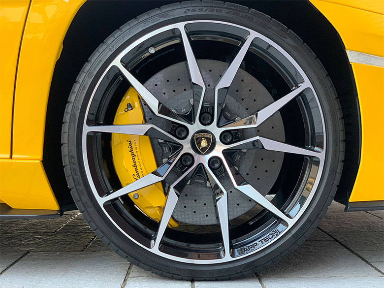 ランボルギーニ アヴェンタドール S (23/24枚)