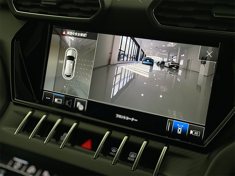 ランボルギーニ ウルス4.0 4WD - マットホワイト(19/25枚)