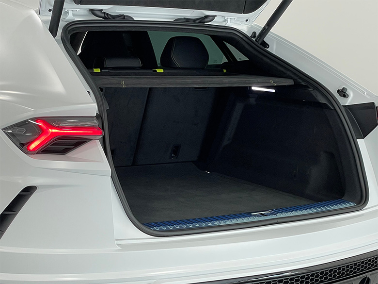 ランボルギーニ ウルス4.0 4WD - マットホワイト(23/25枚)