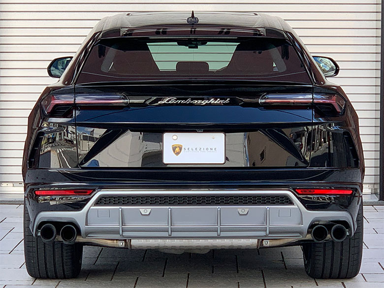 ランボルギーニ ウルス ブラック(6/32枚)