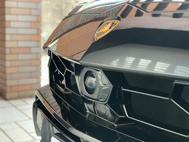 ランボルギーニ ウルス ブラック(26/32枚)