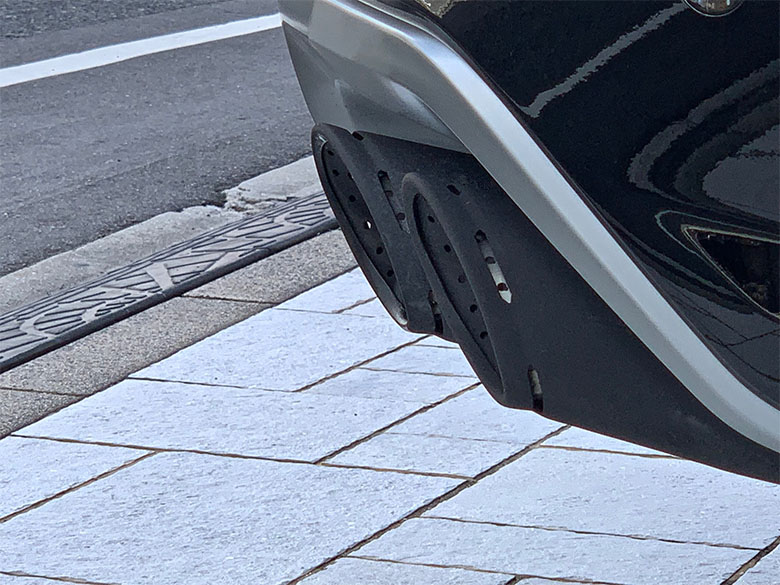 ランボルギーニ ウルス ブラック(27/32枚)