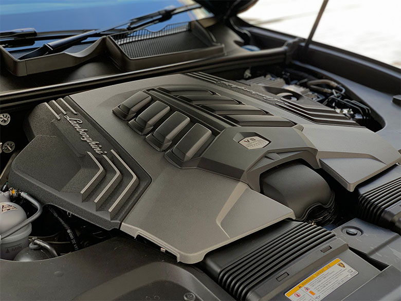 ランボルギーニ ウルス ブラック(28/32枚)