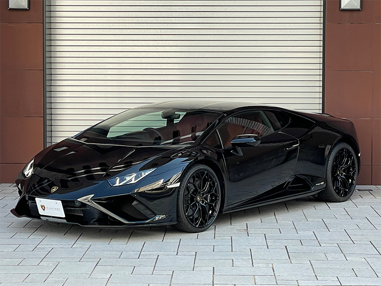 ランボルギーニ ウラカン EVO RWD - ブラックメタリック (3/23枚)