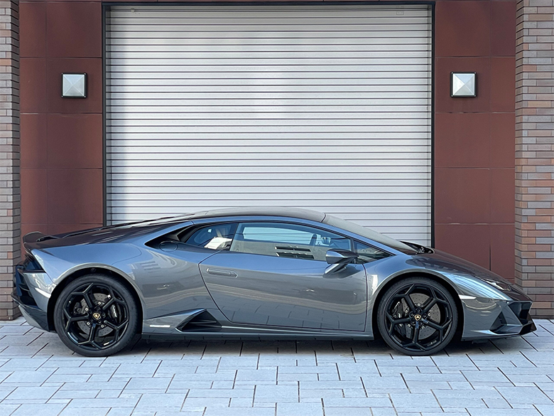 ランボルギーニ ウラカン EVO - ガンメタリック (8/22枚)