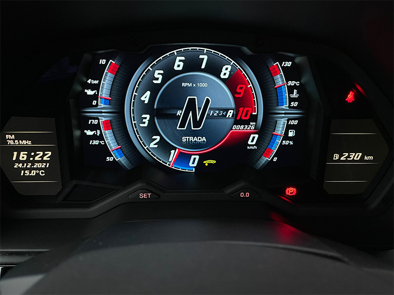 ランボルギーニ アヴェンタドール S (14/22枚)