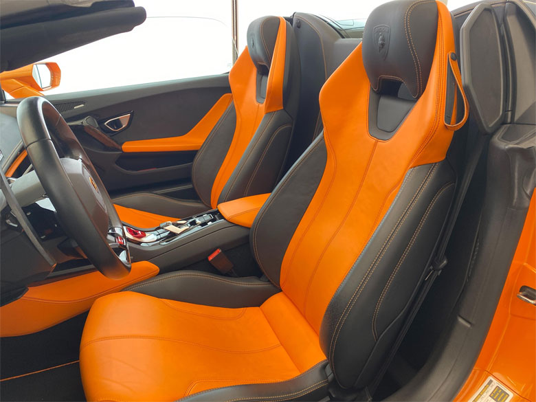 ランボルギーニ ウラカンスパイダー LP610-4 