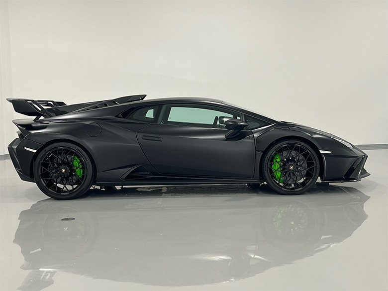 ランボルギーニ ウラカン STO 