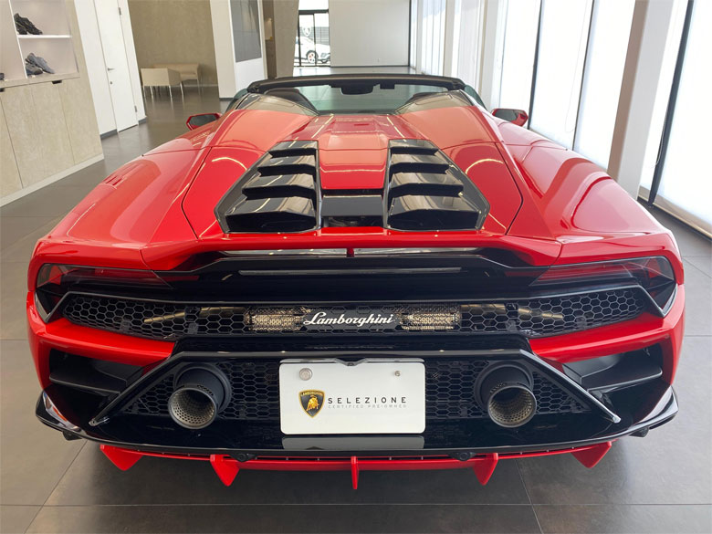 ランボルギーニ ウラカンスパイダー EVO 