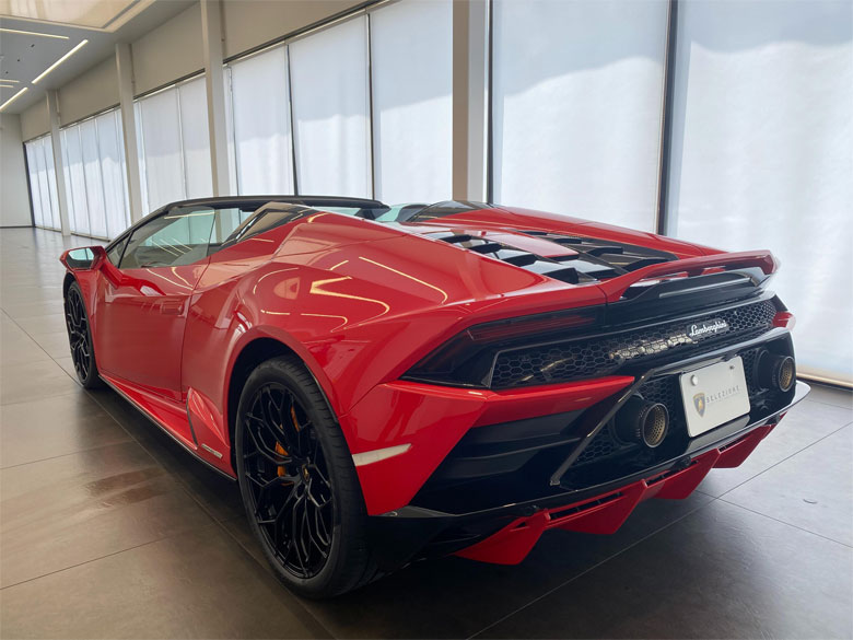 ランボルギーニ ウラカンスパイダー EVO 