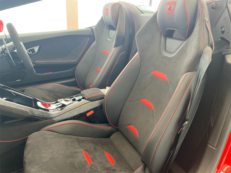 ランボルギーニ ウラカンスパイダー EVO 