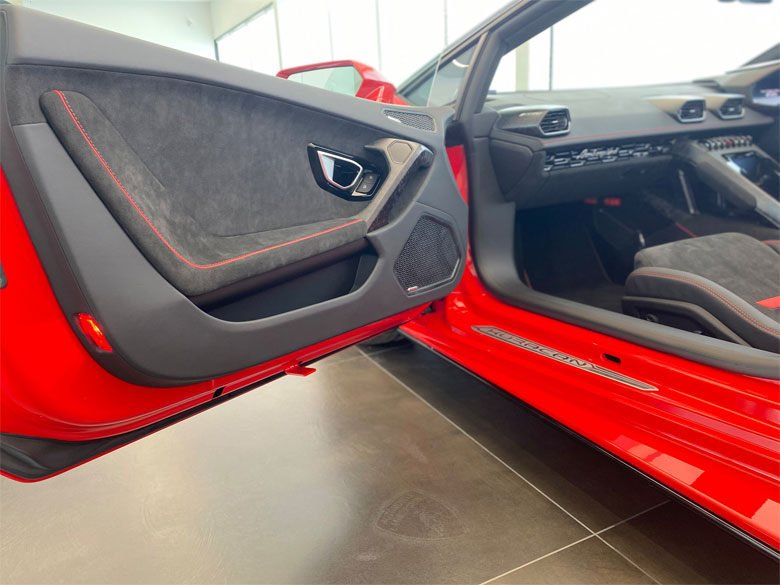 ランボルギーニ ウラカンスパイダー EVO 