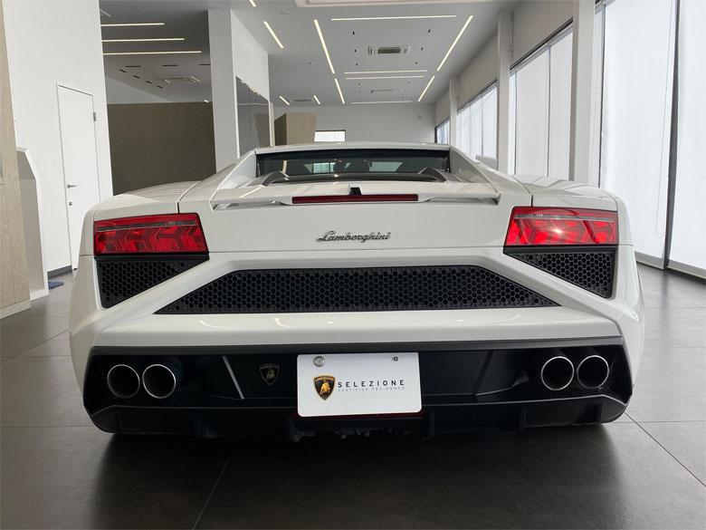 ランボルギーニ ガヤルド ホワイト (4/14枚)