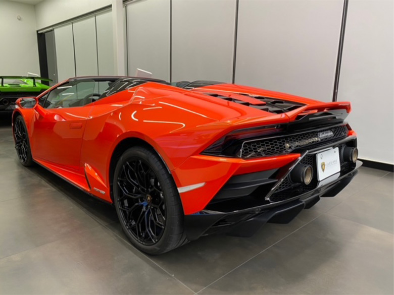 ランボルギーニ ウラカン EVO RWD スパイダー -  (2/10枚)