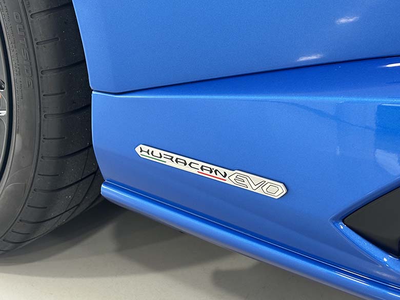 ランボルギーニ ウラカン EVO RWD(37/40枚)