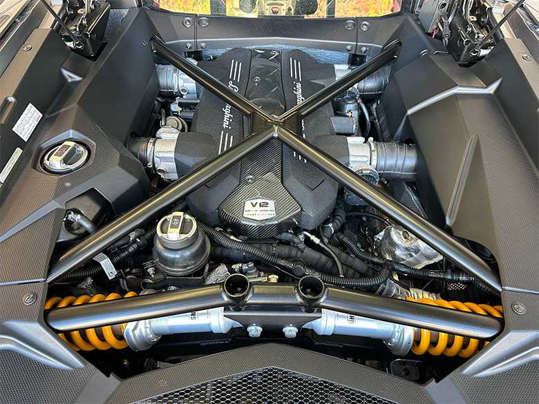 アヴェンタドール LP700-4 4WD グレー (15/15枚)