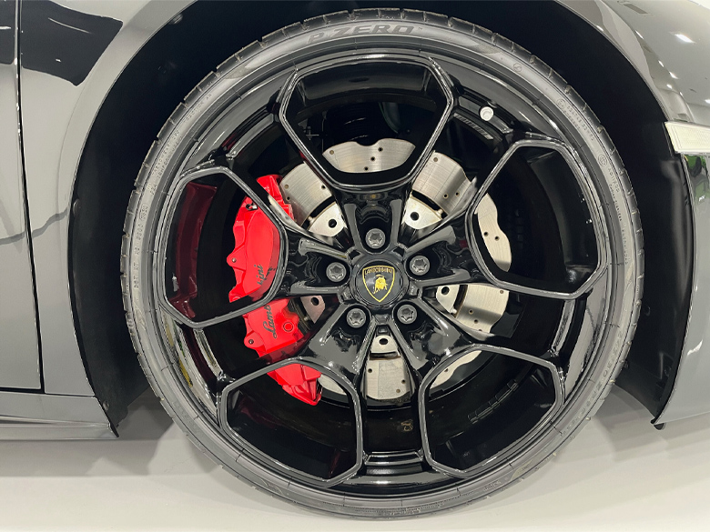 ランボルギーニ ウラカンスパイダー LP580-2 