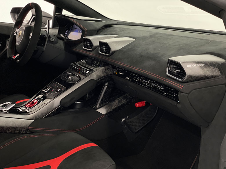 ランボルギーニ ウラカン ペルフォルマンテ - マットグレー (12/19枚)