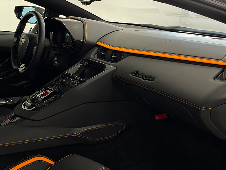 ランボルギーニ アヴェンタドール S (14/22枚)