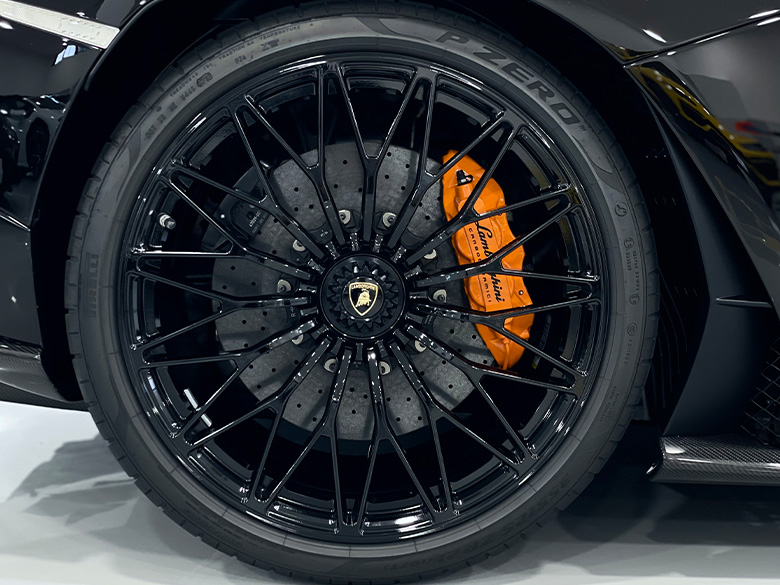 ランボルギーニ アヴェンタドール S (21/22枚)