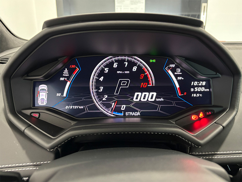 ランボルギーニ ウラカン EVO RWD Coupe(28/60枚)