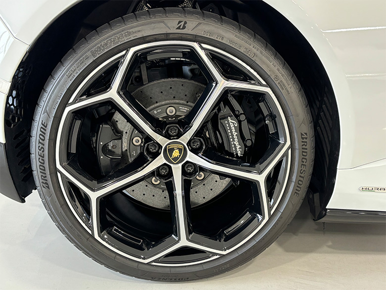 ランボルギーニ ウラカン EVO RWD Coupe(53/60枚)