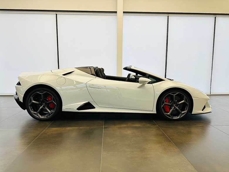 ウラカン EVO スパイダー(12/38枚)