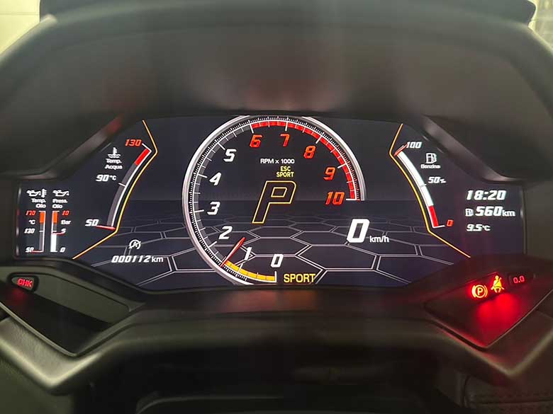 ウラカン EVO スパイダー(37/38枚)