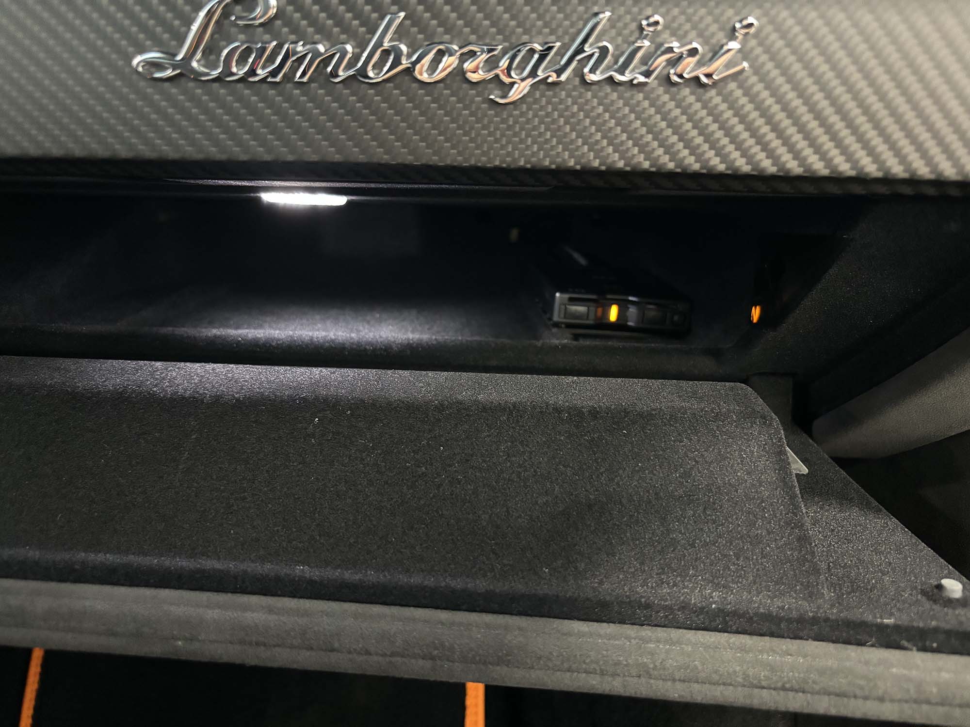 ランボルギーニ ウラカン ステラート タジマプレミアム中古車