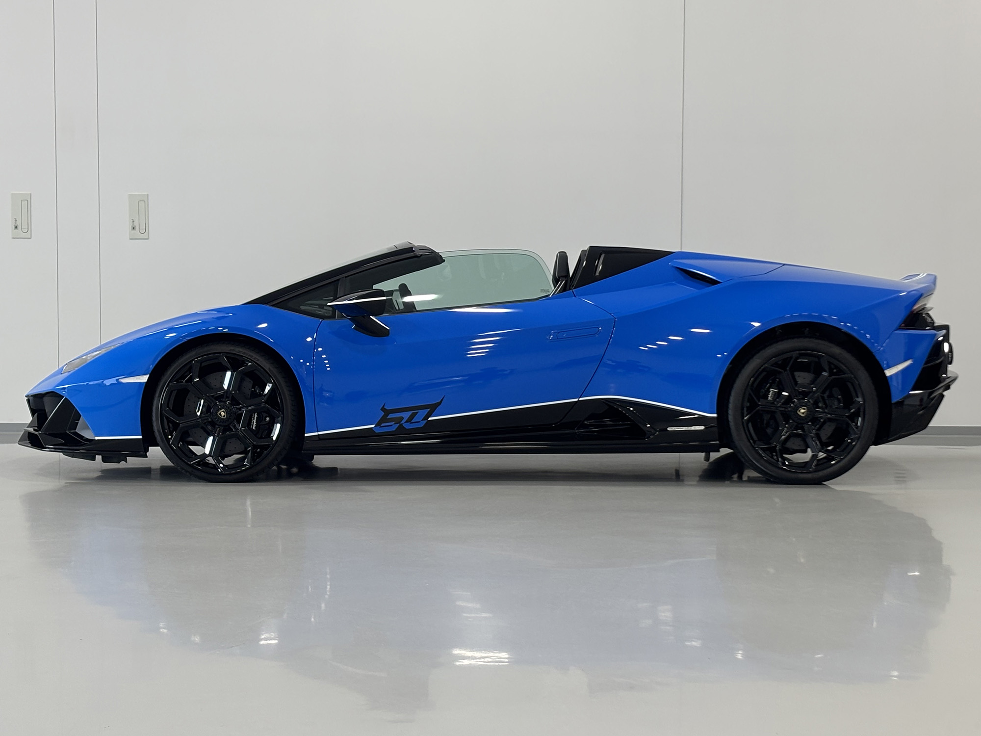 ランボルギーニ ウラカン Tecnica 認定中古車｜ランボルギーニ広島