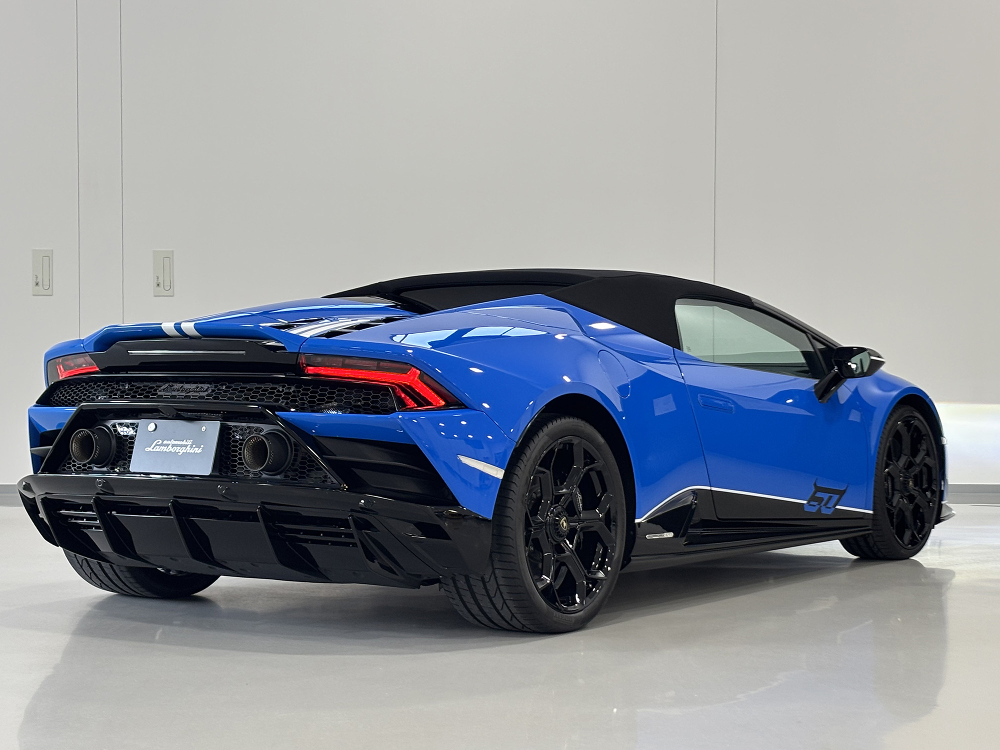 ランボルギーニ ウラカン Tecnica 認定中古車｜ランボルギーニ広島