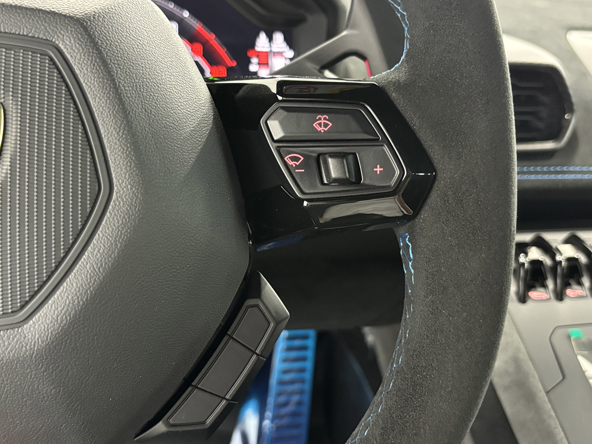 ランボルギーニ ウラカン Tecnica 認定中古車｜ランボルギーニ広島