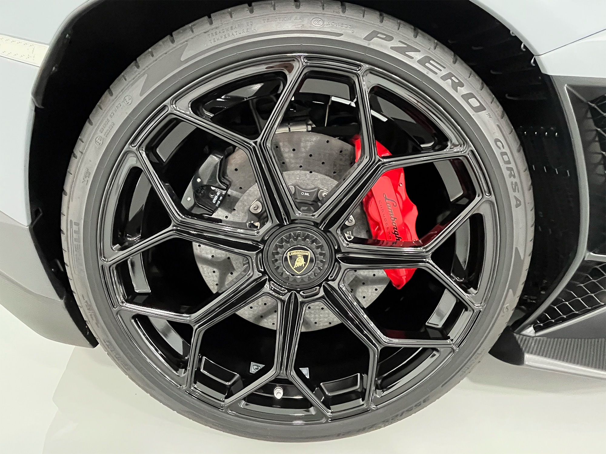 2,500円お安く!⭕️New Model◎Volan ARBB◎10inch 1/14RC ランボルギーニ アヴェンタドール SVJ WHITE 2.4GHZ