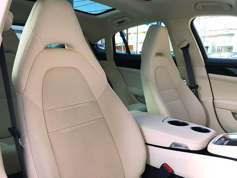 ポルシェ パナメーラ 3.0 PDK - ワインレッド メモリー機能付き電動シート（前席）シートベンチレーション（前席） (13/34枚)