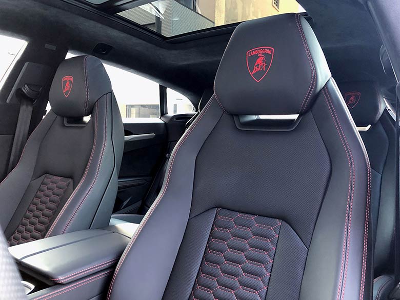 ランボルギーニ ウルス4.0 4WD - ホワイト EMBROIDERED BRANDING/Q-CITURA WITH LEATHER/ＦULL ELECTRIC WITH MASSAGE AND VENTILATION (13/44枚)