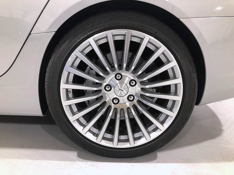 リヤタイヤ：295-35/20(10/19枚) アストンマーチン ラピード S タッチトロニック3